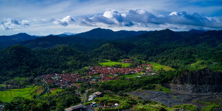 Boeing to Plead Guilty to Fraud in 737 Max Crashes, Faces $487 Million Fine