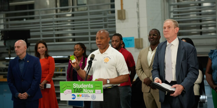 NYC Students to Benefit from Year-Round Free Subway Access with New OMNY Cards