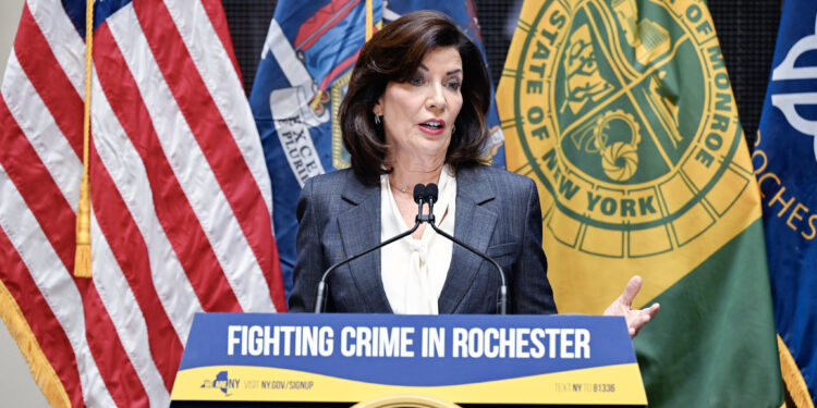 New York Mandates Panic Buttons for Retail Workers in Response to Rising Crime