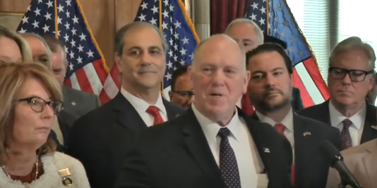 ​​Tom Homan Slams NY Sanctuary Laws, Calls for Crackdown