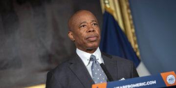 Mayor Adams Moves to Hire 5,000 New NYPD Officers Before Mayoral Election
